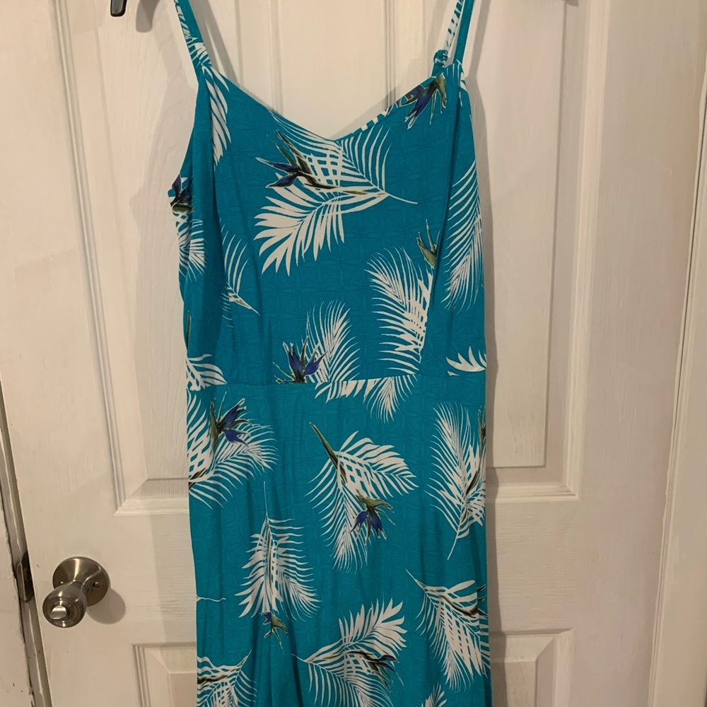 Apt 9 Sundress